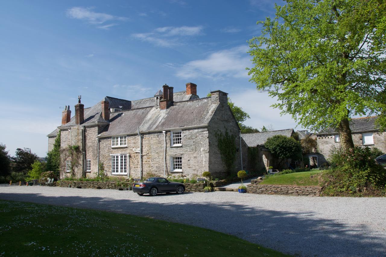 Bed and Breakfast Trewornan Manor Wadebridge Esterno foto