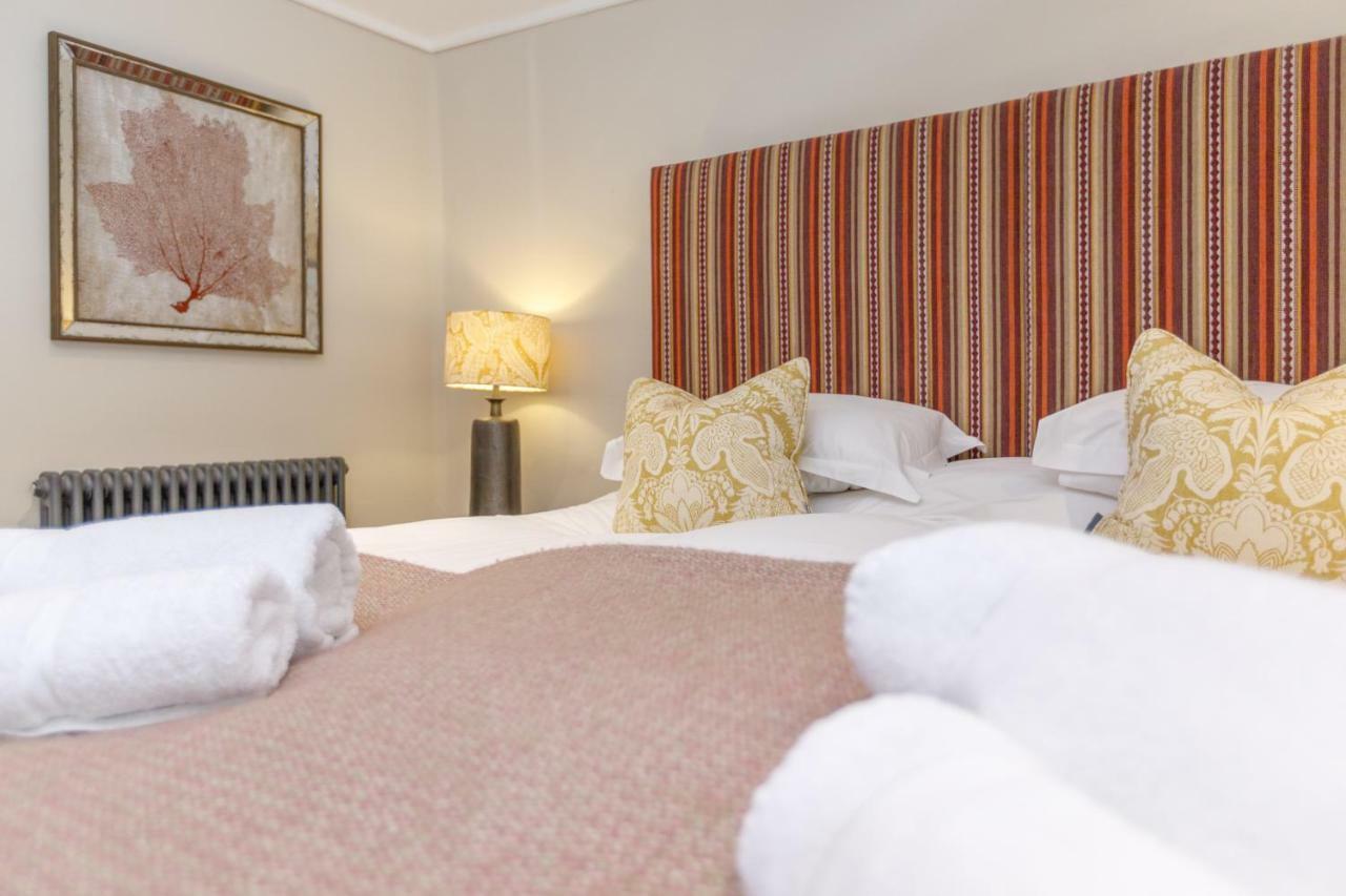Bed and Breakfast Trewornan Manor Wadebridge Esterno foto