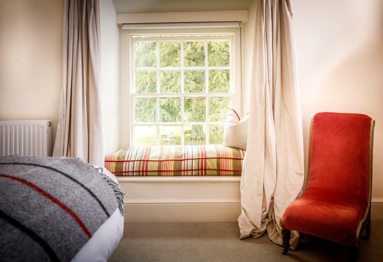 Bed and Breakfast Trewornan Manor Wadebridge Esterno foto